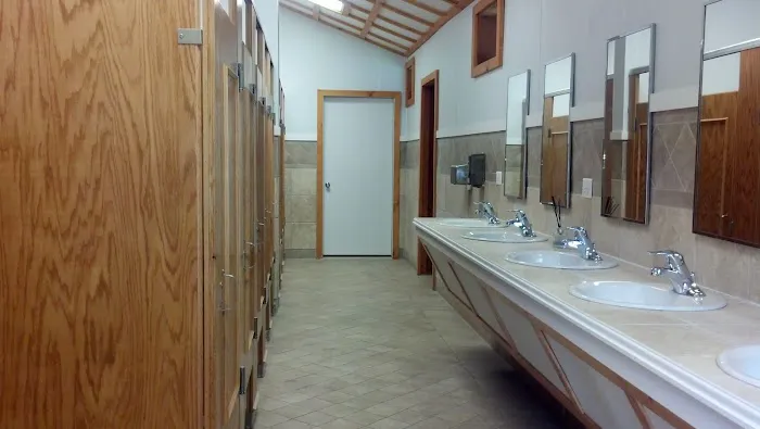 King Phillips Campground & Resort Picture 9