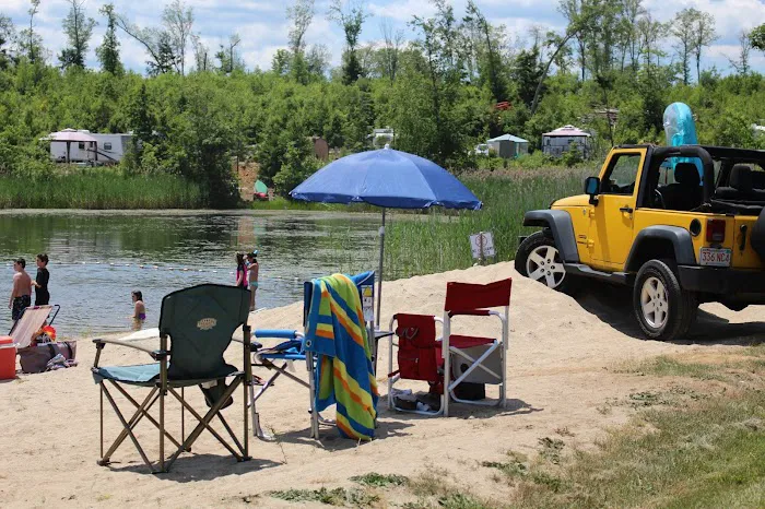 Village Green Family Campground Picture 7
