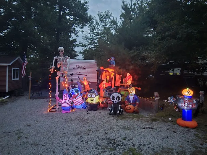 Quinebaug Cove Campground Picture 2