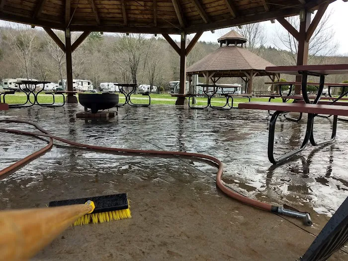 Charlie Brown Campground Picture 1