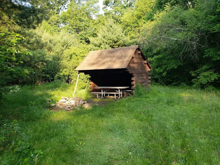 Great Lyons camping area shelter Picture 1