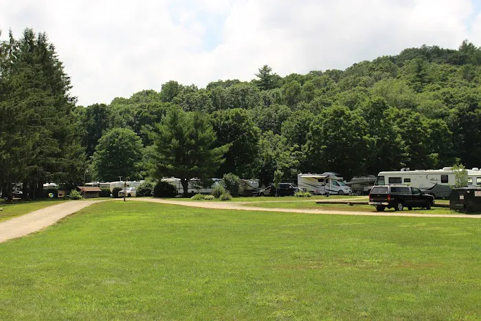 Nickerson Park Family Campground Picture 2