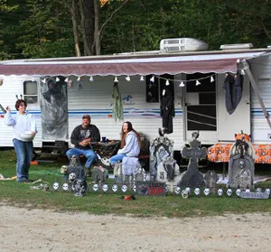 Shir-Roy Camping Area Picture 4