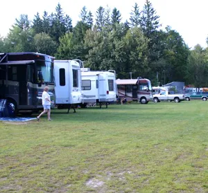 Shir-Roy Camping Area Picture 2