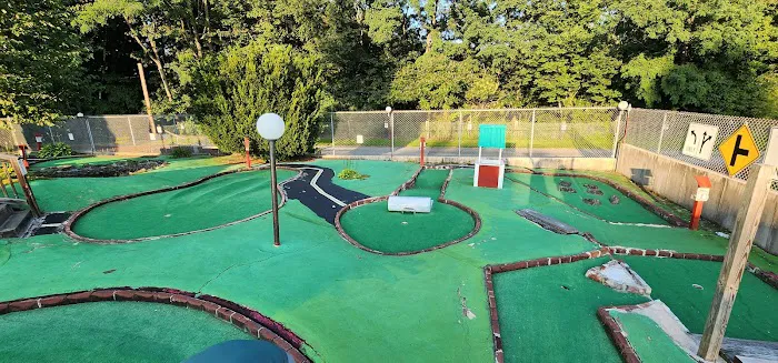 Kampfires Campground, Inn & Entertainment Picture 5