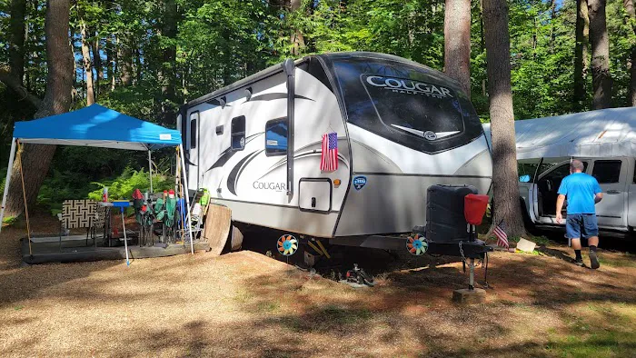 Peaceful Pines Family Campground Picture 7