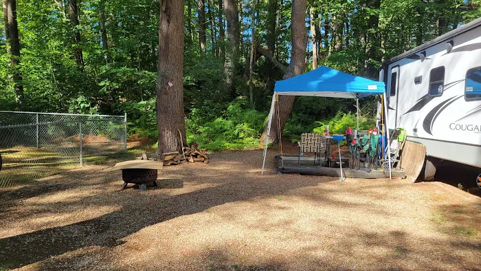 Peaceful Pines Family Campground Picture 6