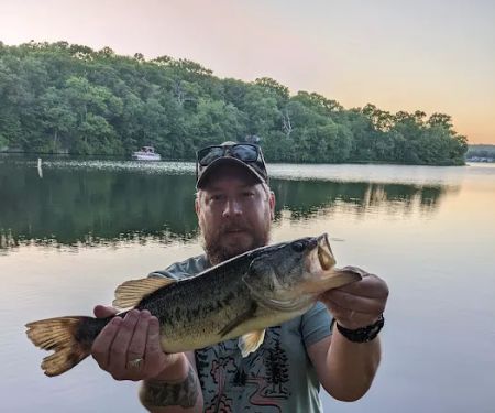 Amos Lake Beach Club & Campground
