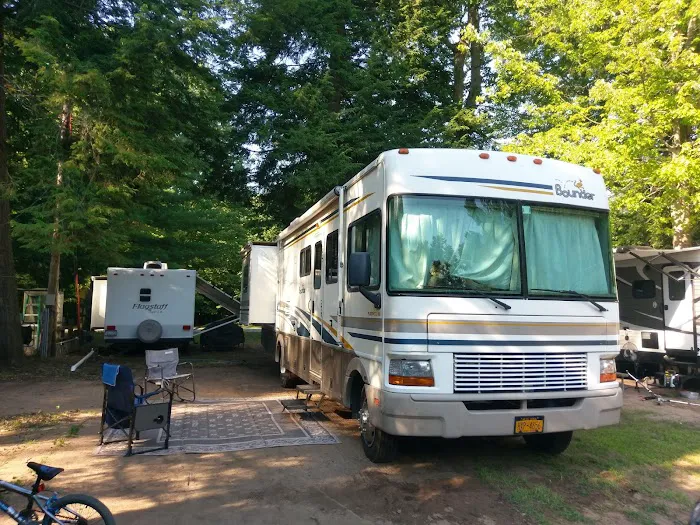 Pleasant Lake Campground Picture 8