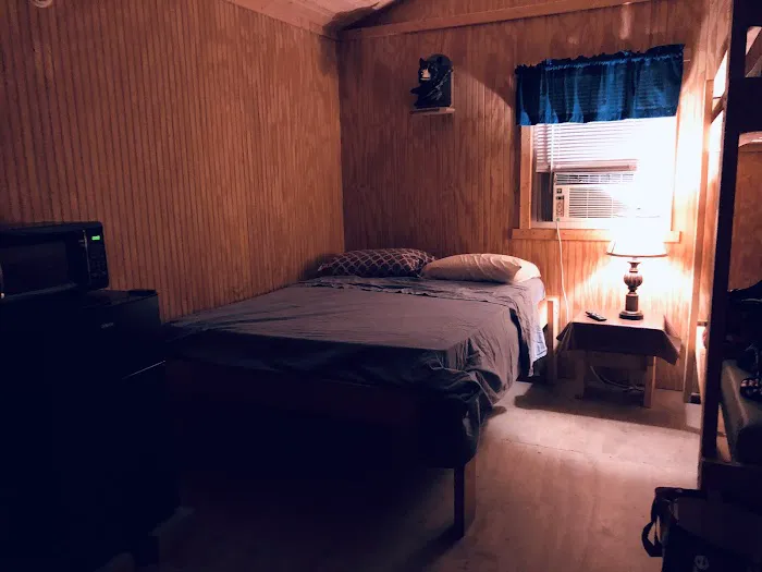 Shady Brook Campground & Boat Rental, LLC Picture 1