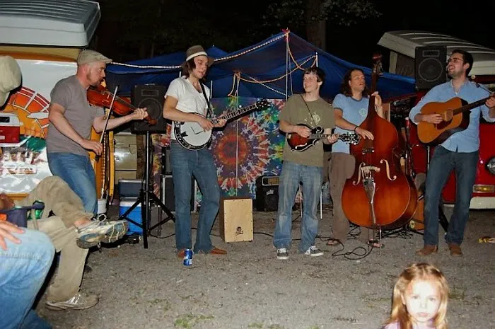 Shady Brook Campground & Boat Rental, LLC Picture 9