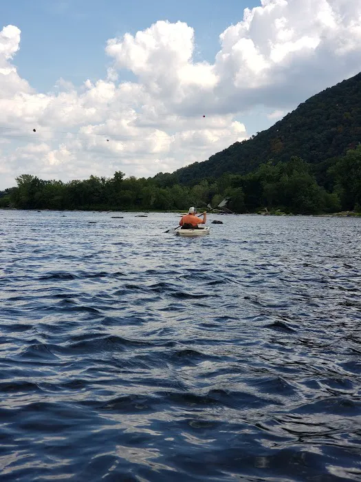 Riverfront Campground Picture 5