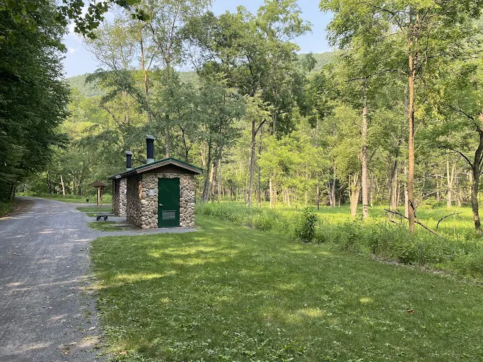 Bonnell Flats Campground Picture 9