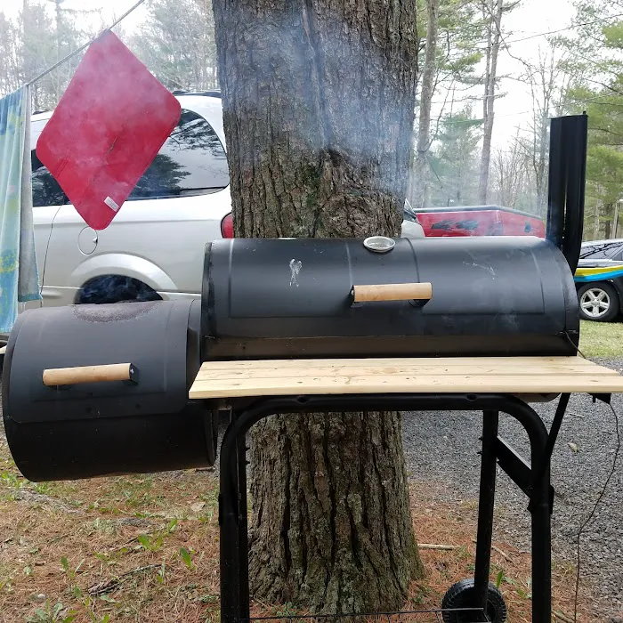 Holiday Pines Campground Picture 8