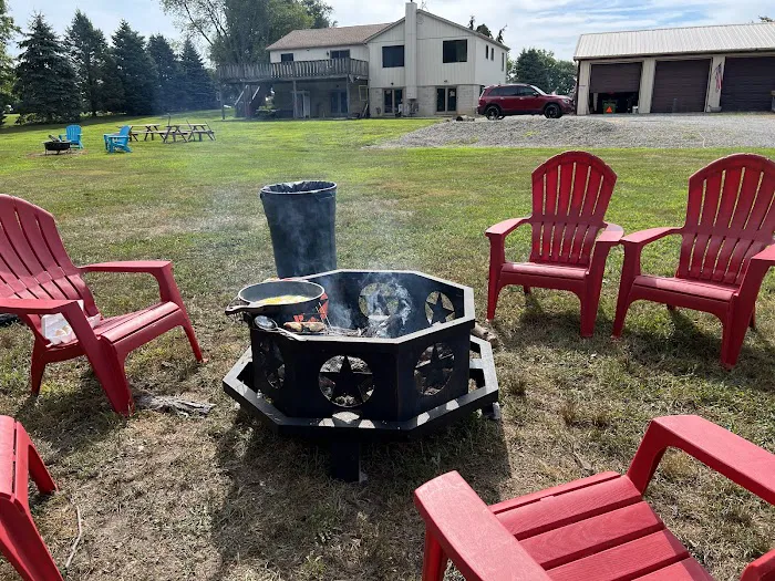 Huck and Buck Farm, LLC Picture 3