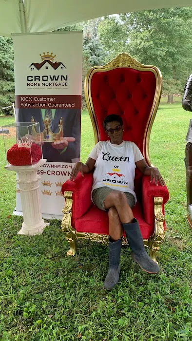 Huck and Buck Farm, LLC Picture 9