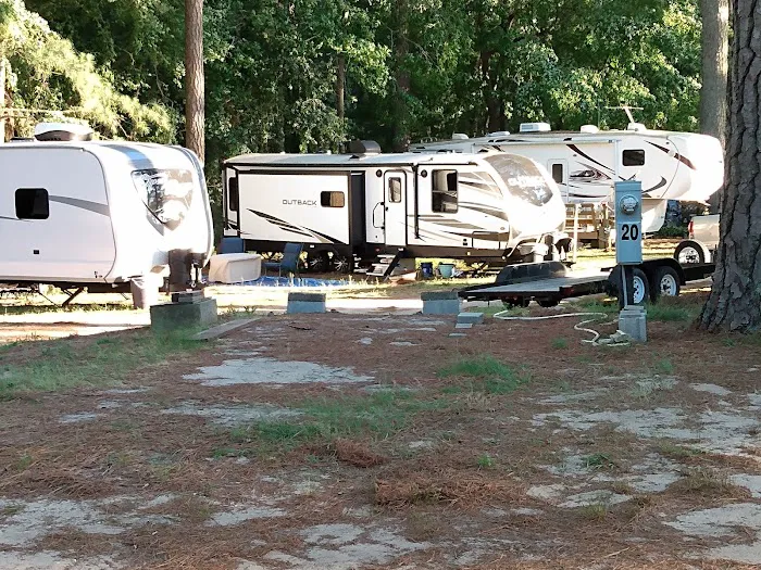 Sandy Hill Family Camp Picture 8