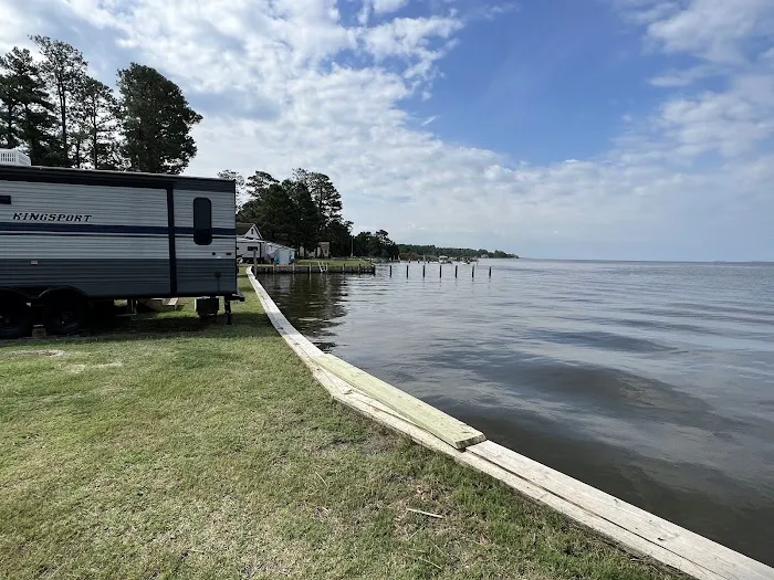 Sandy Hill Family Camp Picture 6