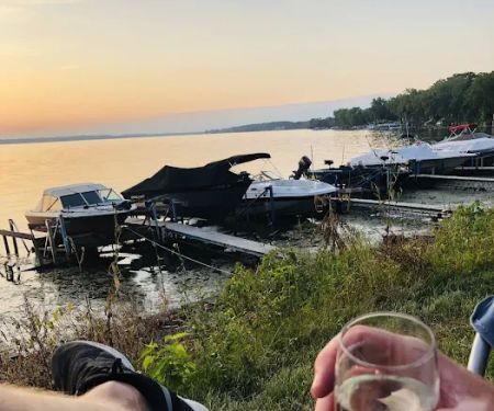 Twin Oaks Campgrounds and Marina