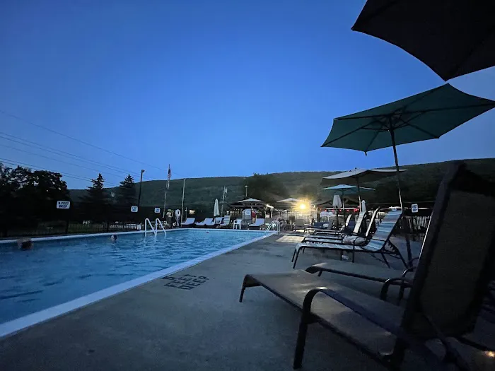 Jellystone Park of the Finger Lakes @ Babcock Hollow Picture 4