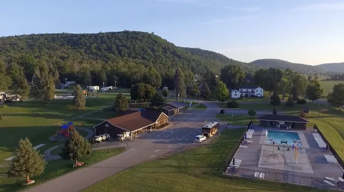 Hickory Hill Camping Resort Picture 10