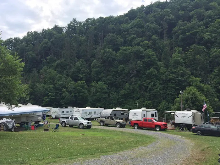 Bit of Heaven Campground Picture 4