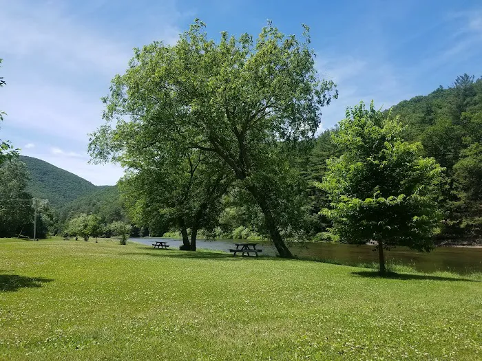 Tomb Flats Campground Picture 8