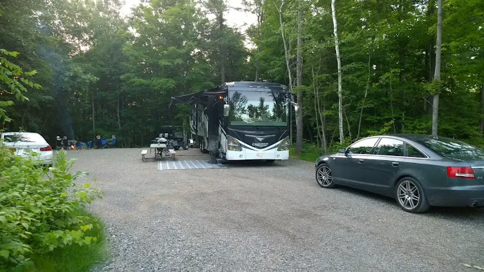 Moose Hillock Camping Resorts - NY Picture 3