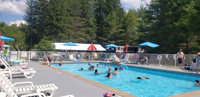 Lake George Campground - Warrensburg Travel Park Picture 5