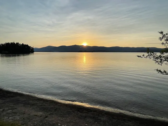 Hearthstone Point Campground Picture 8