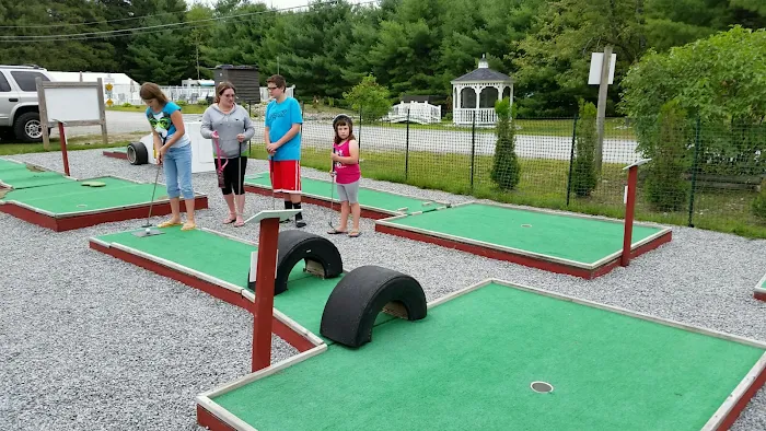 Warrensburg Travel Park & Riverfront Campground near Lake George Picture 9