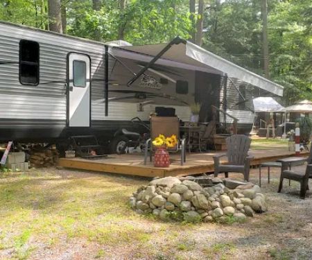 Warrensburg Travel Park & Riverfront Campground near Lake George