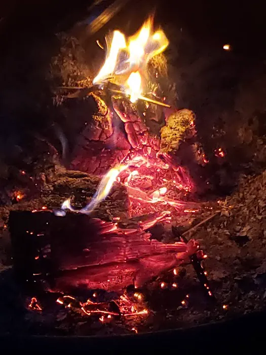 West Thompson Lake Campground Picture 7