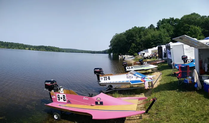 West Thompson Lake Campground Picture 4