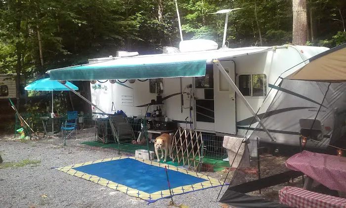 Joe's Hideaway Llc Picture 1