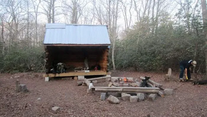 Peg Mill Shelter Picture 4