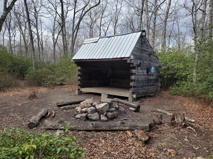 Peg Mill Shelter Picture 5