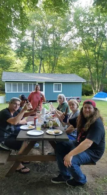 Beach Pond Cabins Picture 5