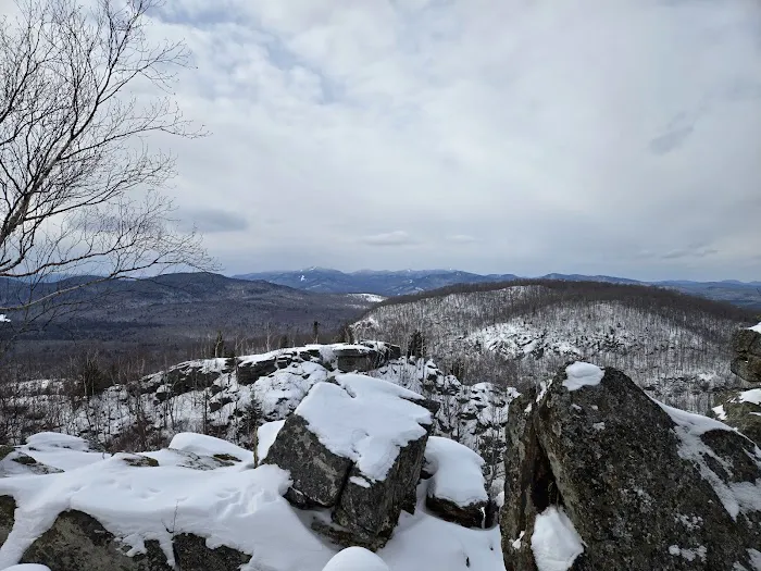 The Cabins at Chimney Mountain Picture 2