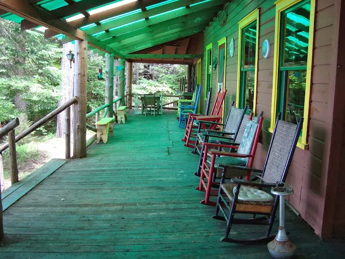 Viking Village on Fourth Lake Picture 8