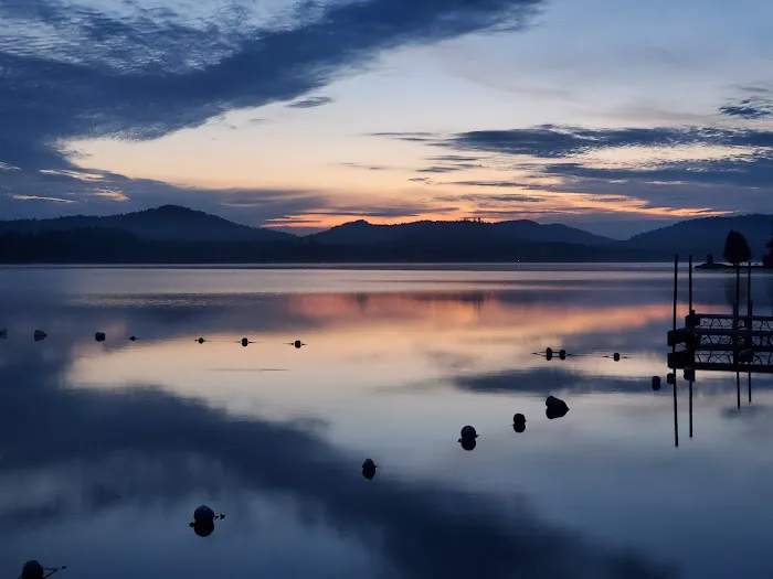 Viking Village on Fourth Lake Picture 3