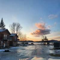 Peters 4th Lake Cottages ico