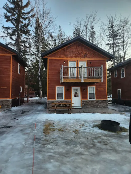 Peters 4th Lake Cottages Picture 7