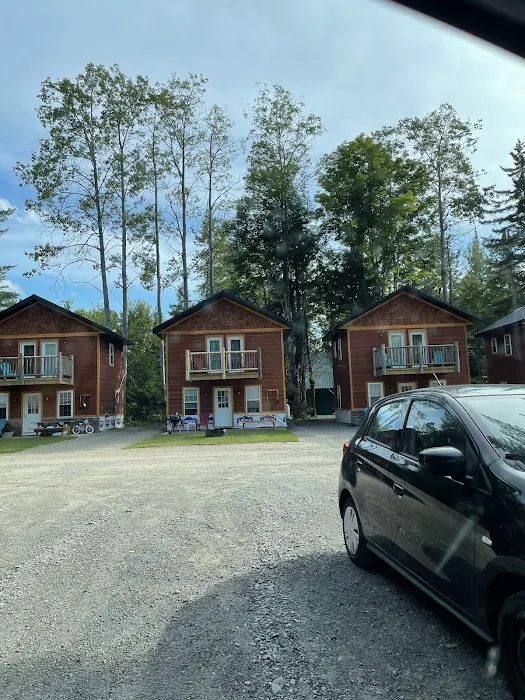 Peters 4th Lake Cottages Picture 9