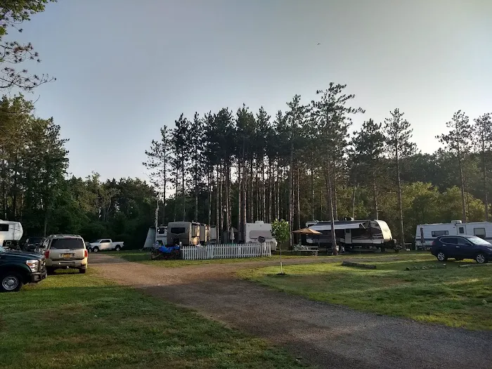 Lazy Lou's Campground Picture 5