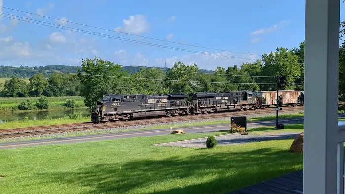 Milepost 142 Picture 7