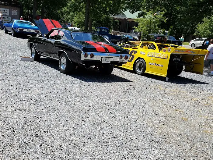 Lupfer's Grove & Campground Picture 5