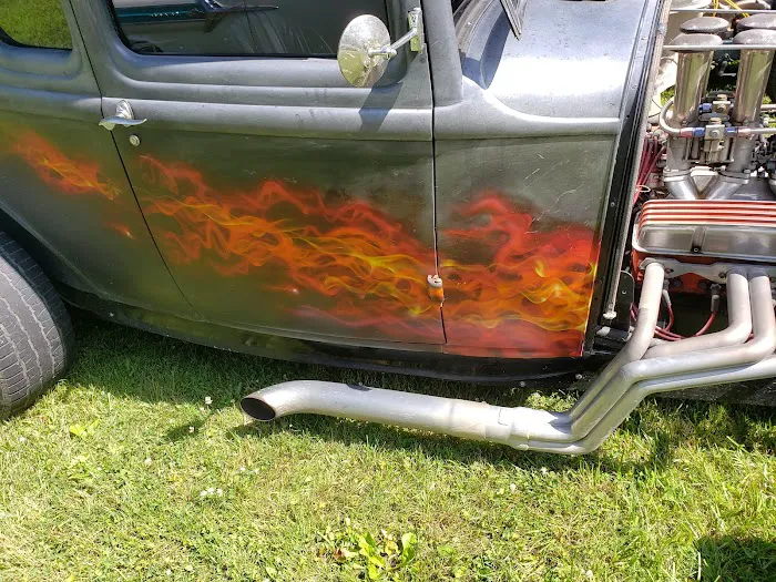 Lupfer's Grove & Campground Picture 2