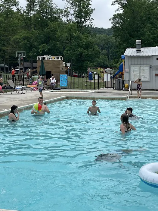 Deer Run Camping Resort Picture 4