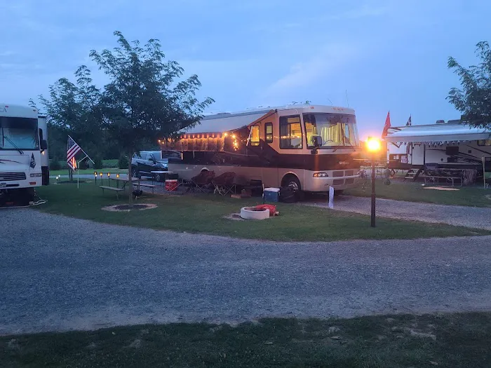 Bayshore Campgrounds Picture 7